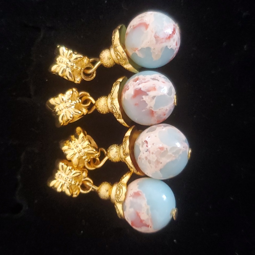 New 4pc Aqua Terra Jasper Round Ball Gold Pendants.